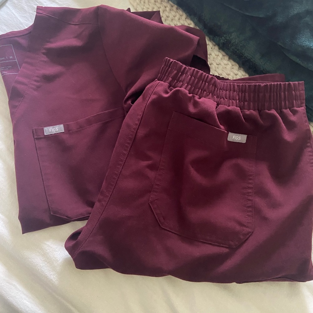 FIGS scrubs